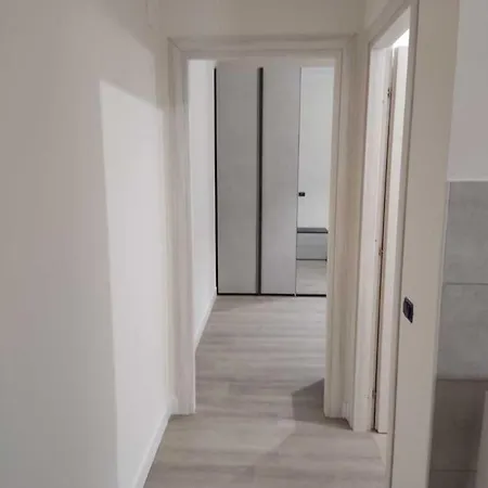 Sunrise Marina * 玛里纳吉尔萨罗